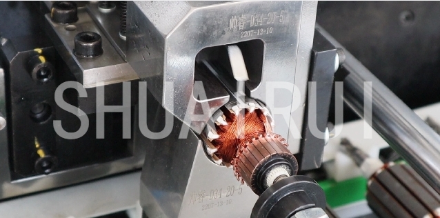 有刷電機轉子槽(cáo)鍥機